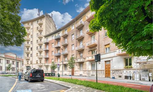 TRILOCALE IN ZONA STRATEGICA, DOPPIA ESPOSIZIONE