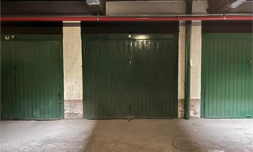 BOX AUTO IN ZONA SANTA RITA